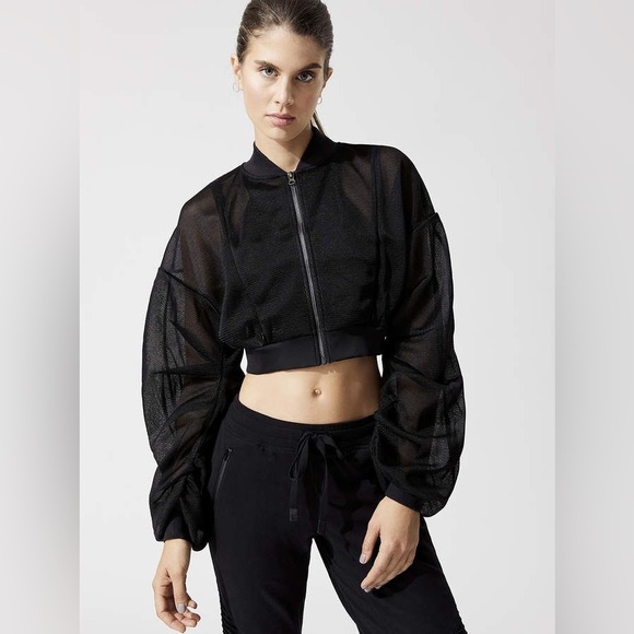 ALO Field Crop Jacket - Picture 5 of 5